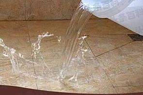 沿河漏水维修 免砸砖防水材料该如何施工